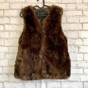SANCTUARY CLOTHING Brown Faux Fur Vest